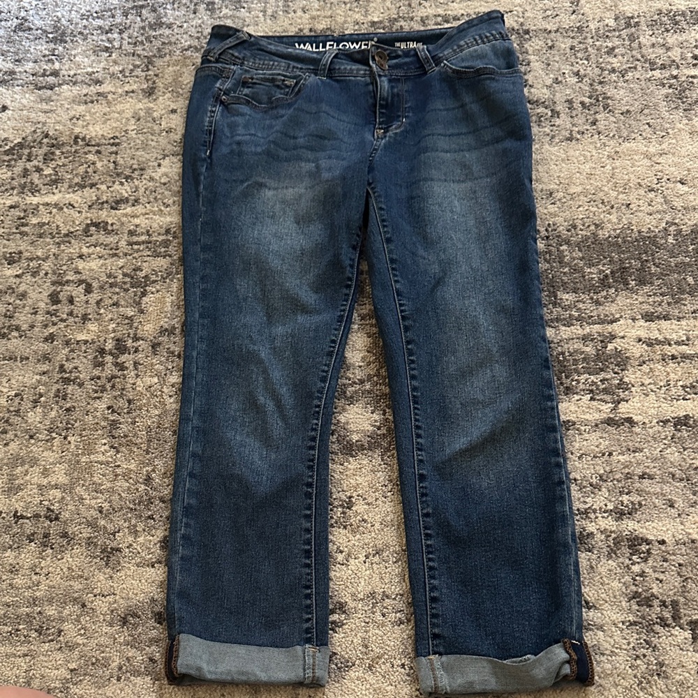 Wallflower Women's Dark Blue Roll-Cuff Boyfriend Jeans